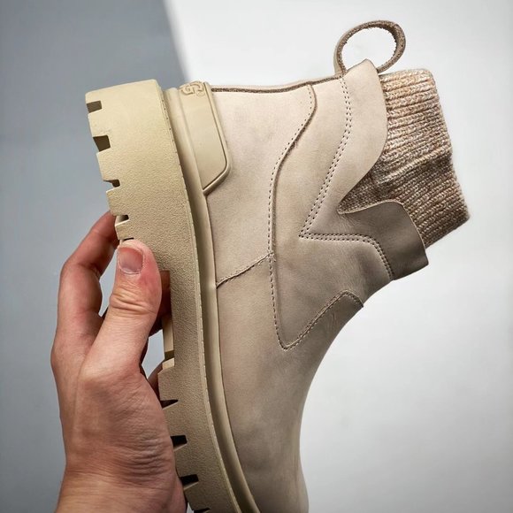 🍃🔆UGG-MARKSTRUM BOOTS🔆🍃